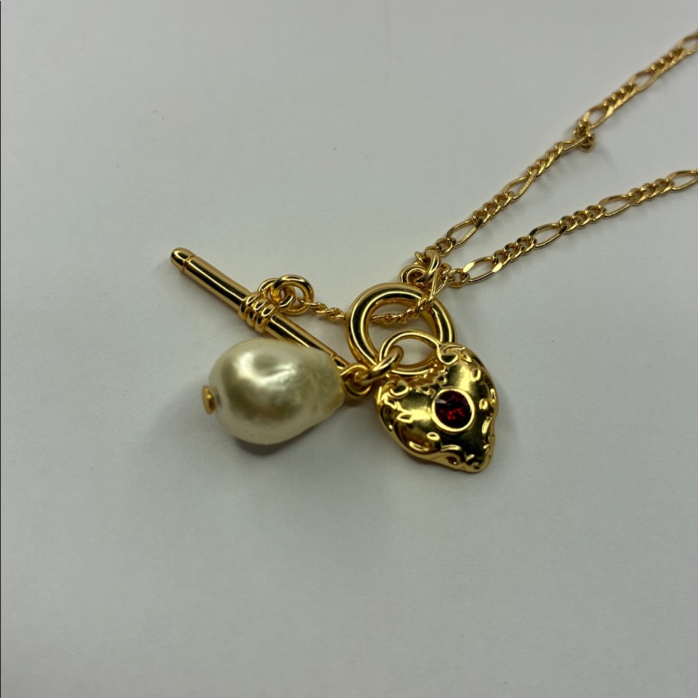 NWT J. Crew Super Sweet Gold Heart Pendant Necklace with Pearl